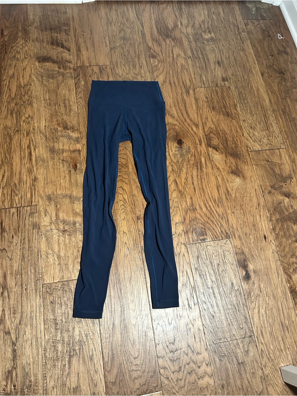 ✨ Lululemon Navy Blue Leggings ✨